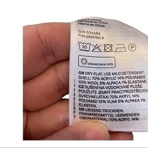 H&M oversized sea foam green long sleeve acrylic/alpaca wool sweater size xs EUC